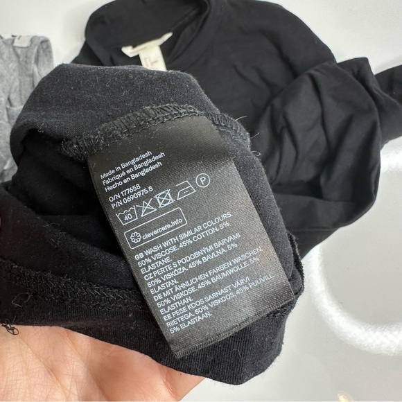 Basic Designer Bundle 4 Pieces Tops and Dress Size XS - S Everlane AG Nordstrom - Picture 10 of 10